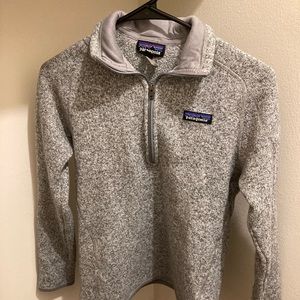 Gray Patagonia Quarterzip
